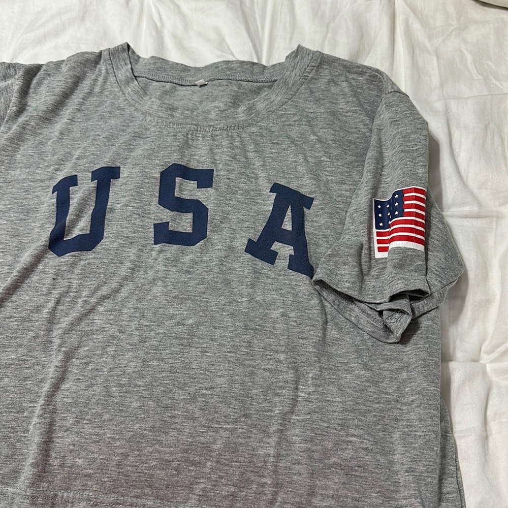Women’s USA shirt